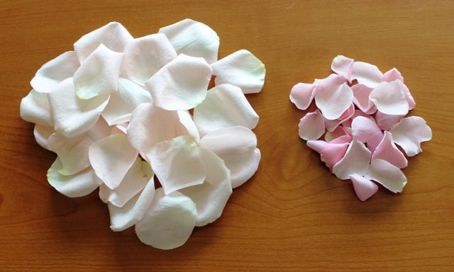 rose petals per cup